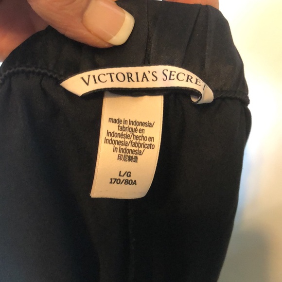 Victoria's Secret ruffle hem pj bottoms sz L - Picture 6 of 8